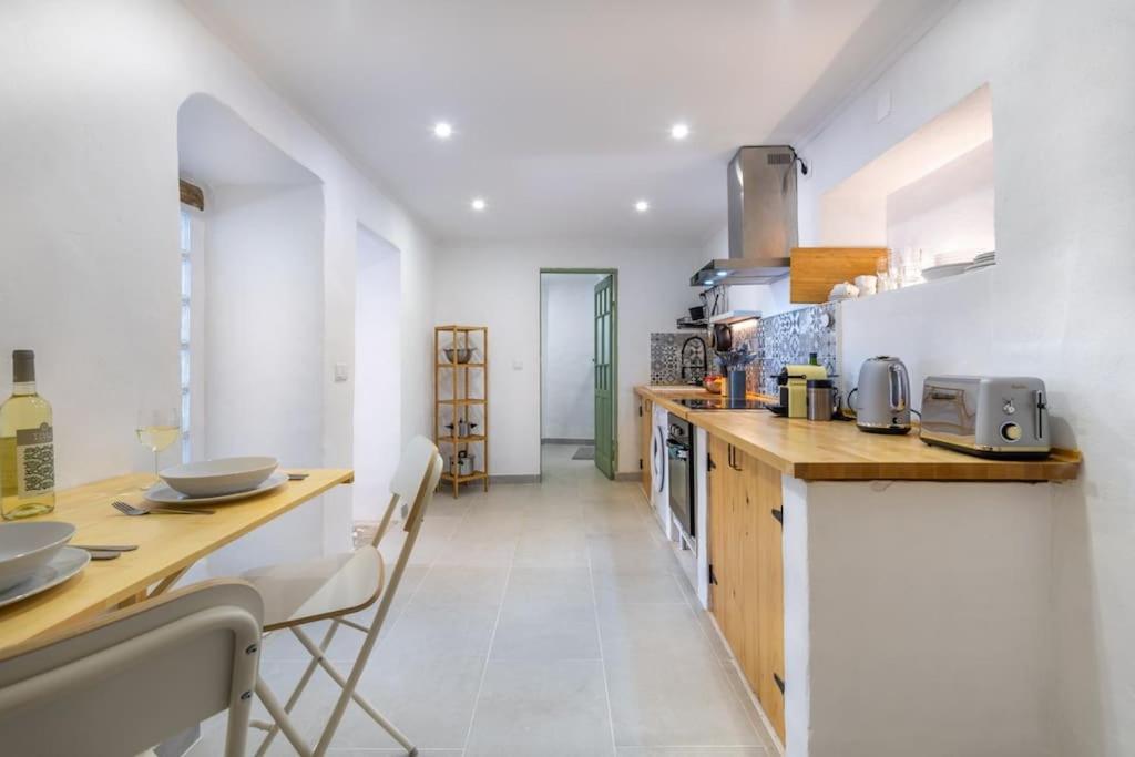 Newly Renovated Flat In Historic Center * Lagos
