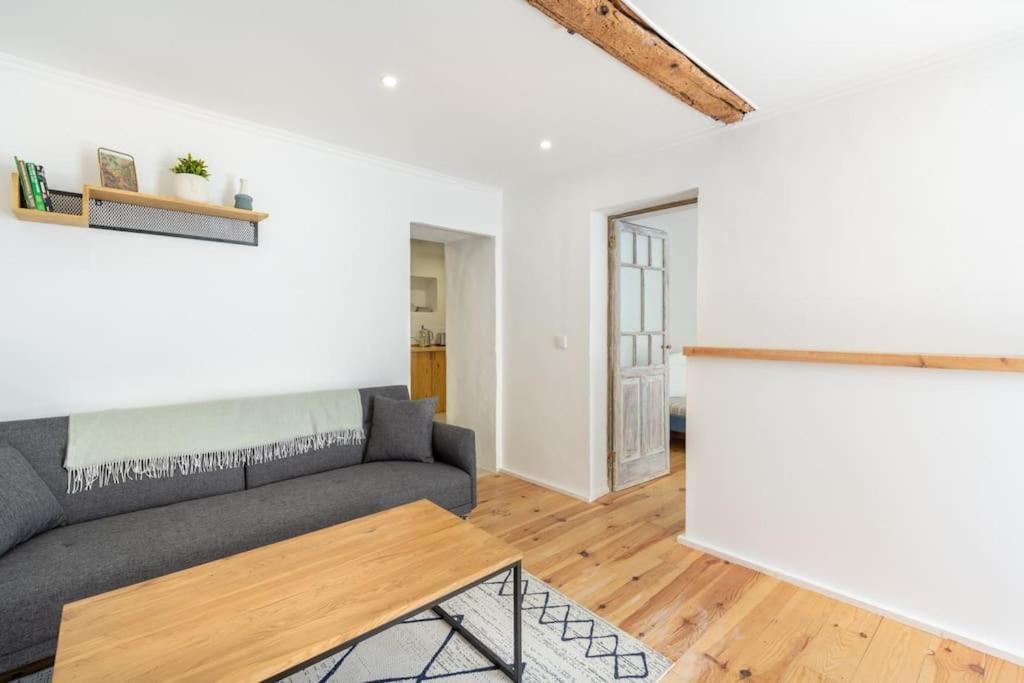 Apartment Newly Renovated Flat In Historic Center *