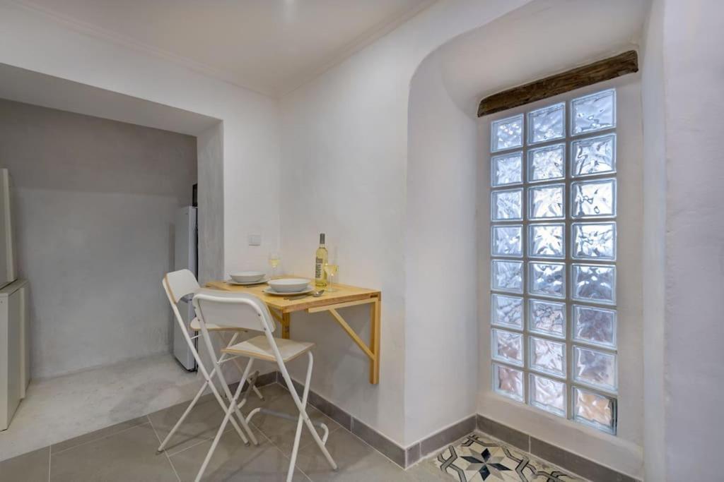 Newly Renovated Flat In Historic Center * Lagos